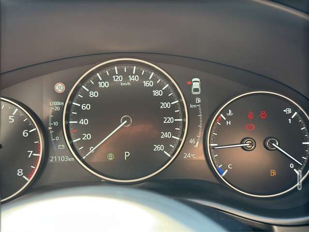 Mazda 3 EXCLUSIVE ++Matrix+360°Kamera++