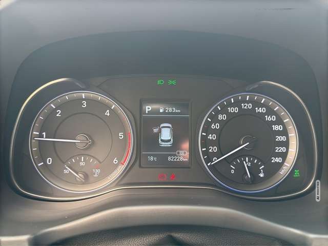 Hyundai KONA Style 4WD +ALLRAD+AHK+KRELL+