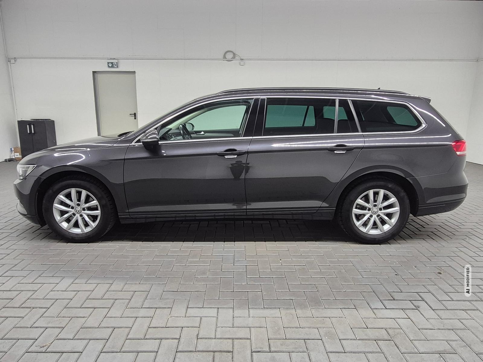 Volkswagen Passat Variant LED/Navi/SHZ/ACC/PDC/BT/16-LM