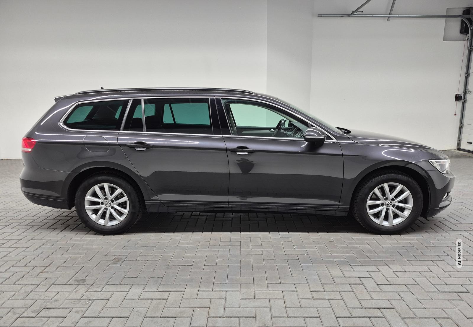 Volkswagen Passat Variant LED/Navi/SHZ/ACC/PDC/BT/16-LM