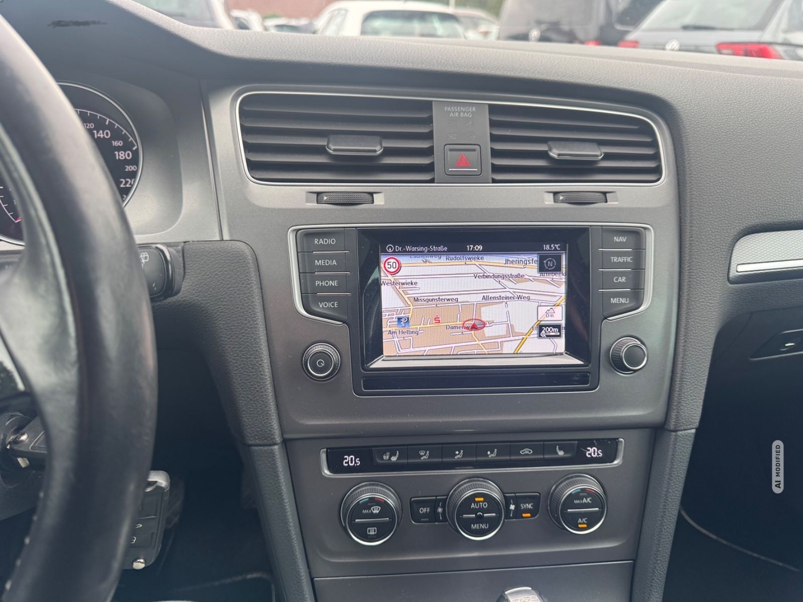 Volkswagen Golf VII VarLounge BMT Pano Kamera Navi ACC MFL