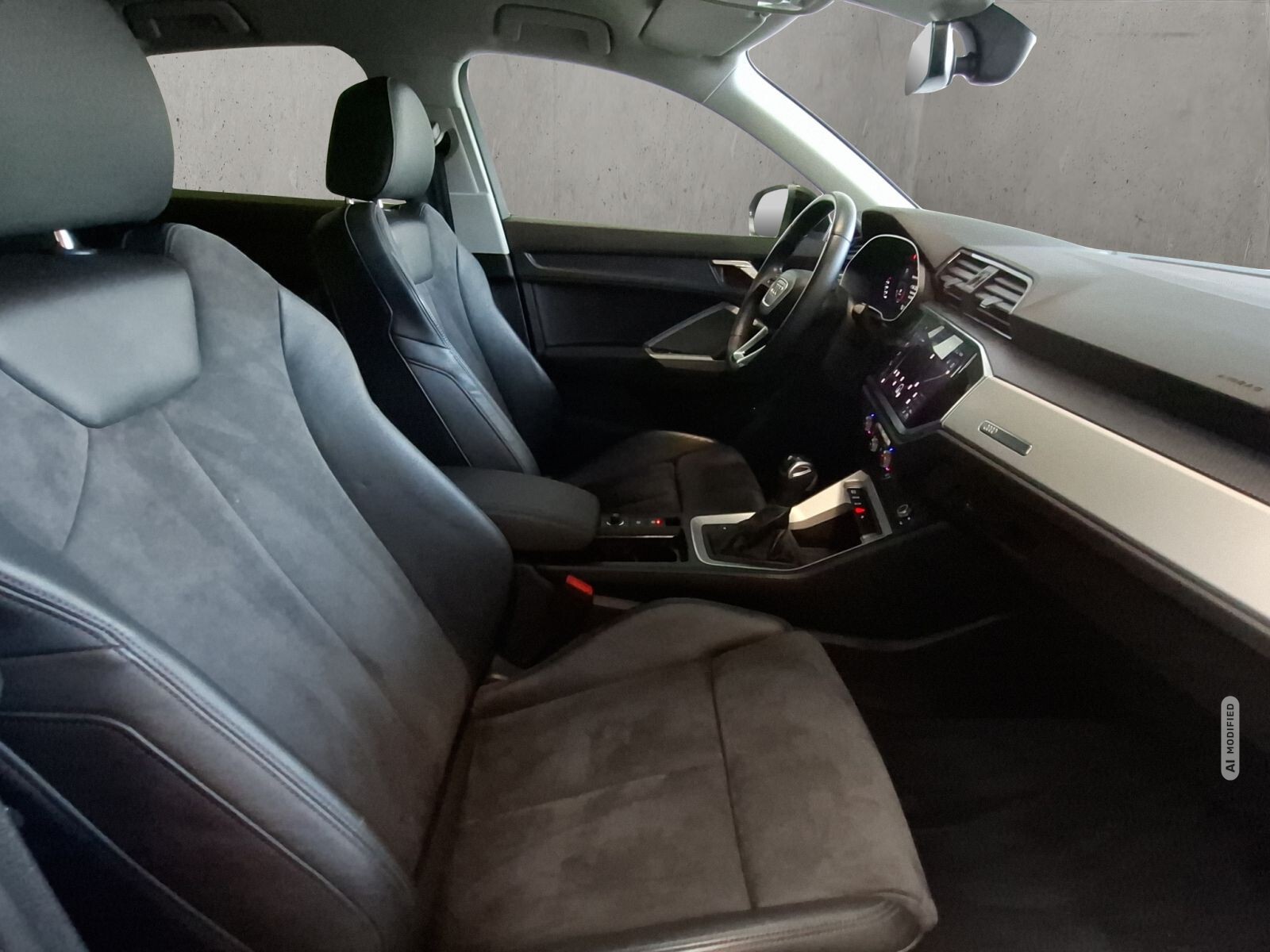 Audi Q3 S line 35 TFSI 110(150) kW(PS) S tronic