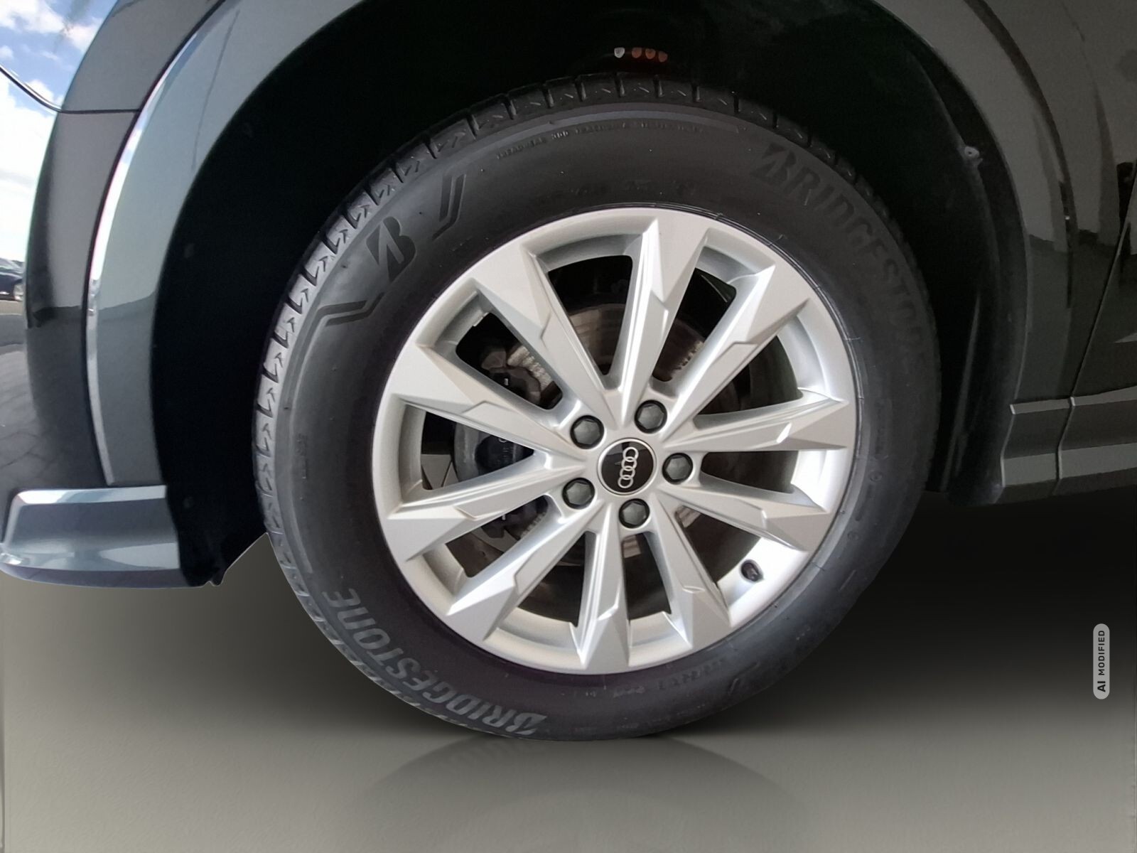 Audi Q3 S line 35 TFSI 110(150) kW(PS) S tronic