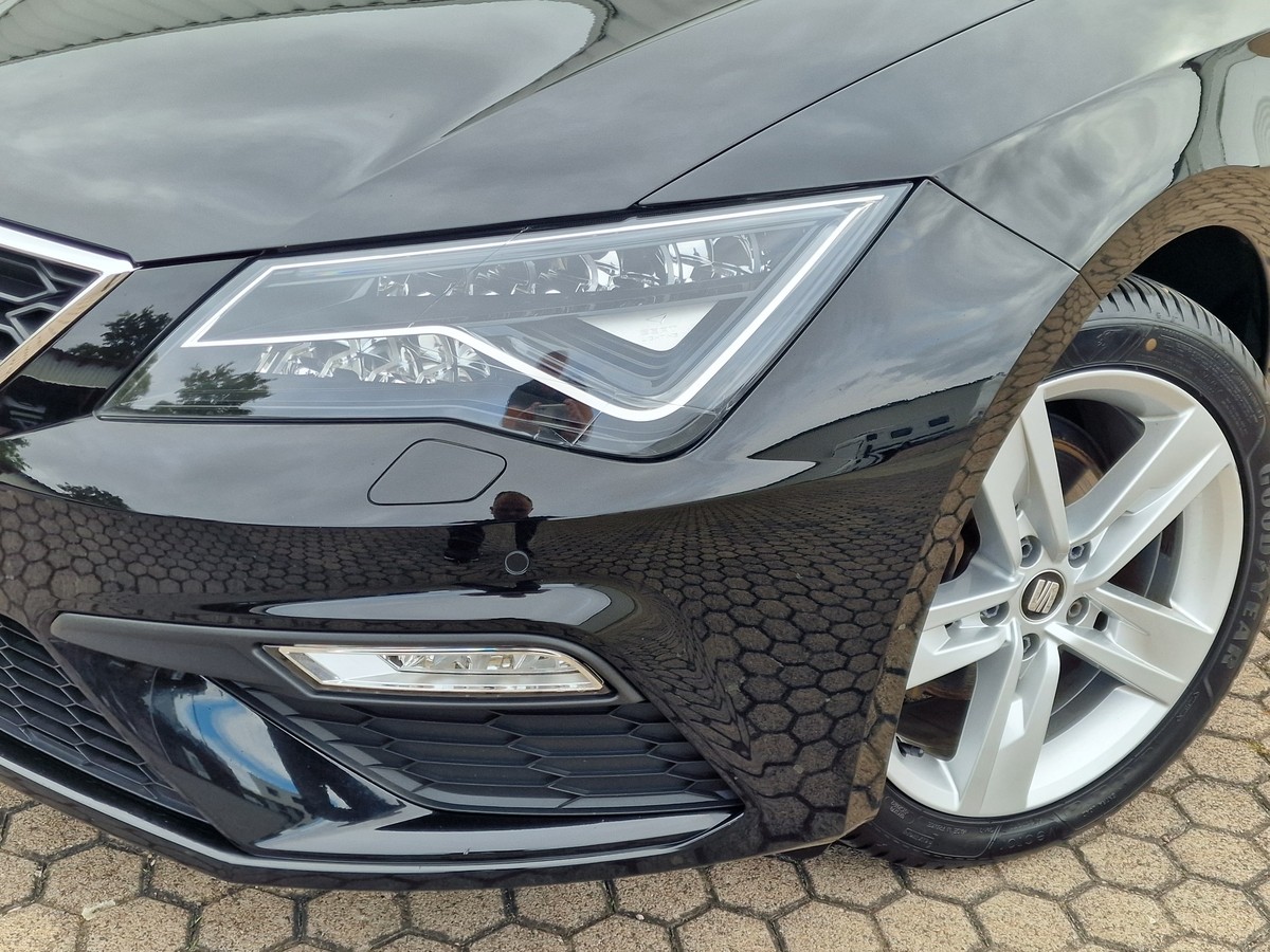Seat Leon 1.5 TSI FR*Leder*Navi*LED*Apple & Android