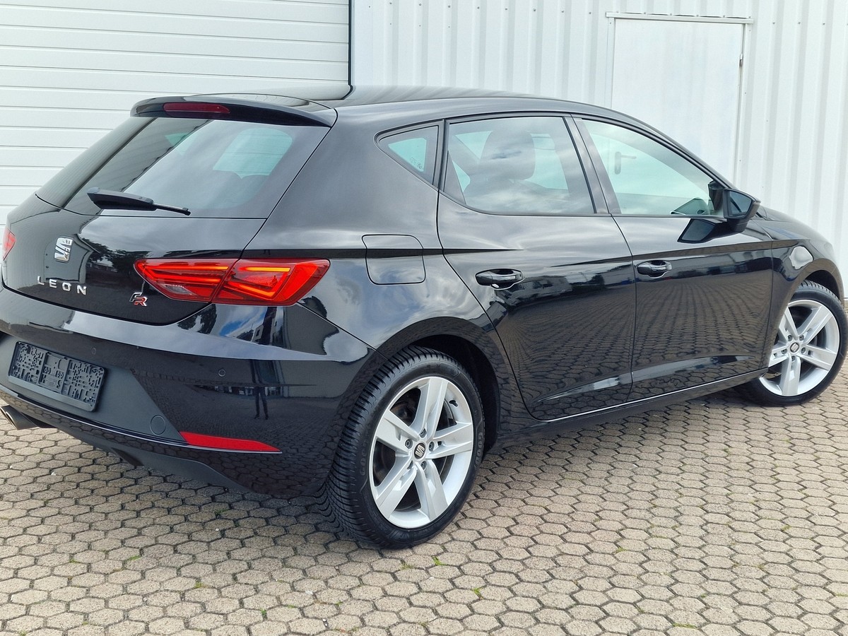 Seat Leon 1.5 TSI FR*Leder*Navi*LED*Apple & Android