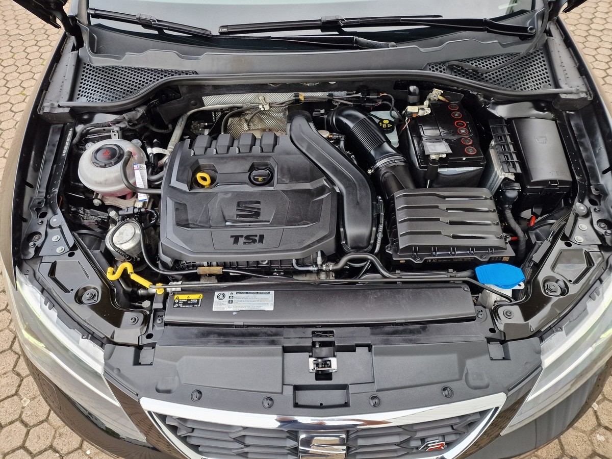 Seat Leon 1.5 TSI FR*Leder*Navi*LED*Apple & Android