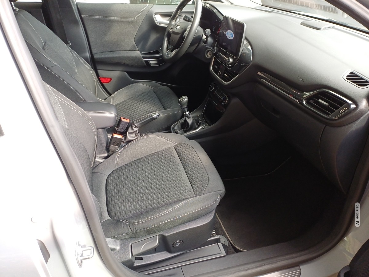 Ford Puma 1.0 EB Titanium NAVI*PDC*SHZ*PRIVACY*TEMPO*SYNC3*LANE*