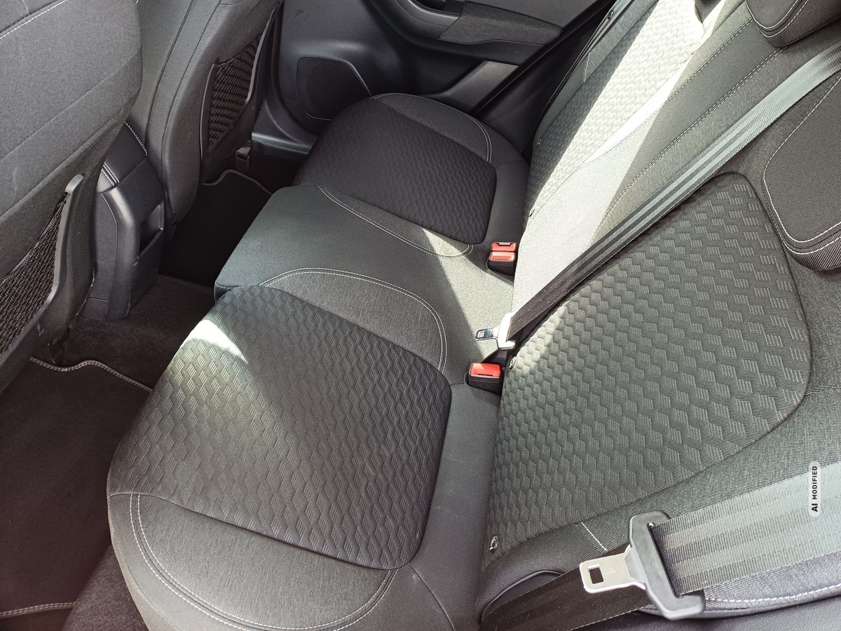Ford Puma 1.0 EB Titanium NAVI*PDC*SHZ*PRIVACY*TEMPO*SYNC3*LANE*