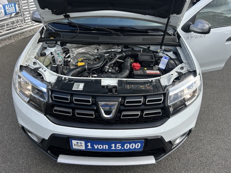 Dacia Sandero 0.9 TCe STEPWAY PRESTIGE KLIMA*NAVI*BTH*PDC*R-CAM