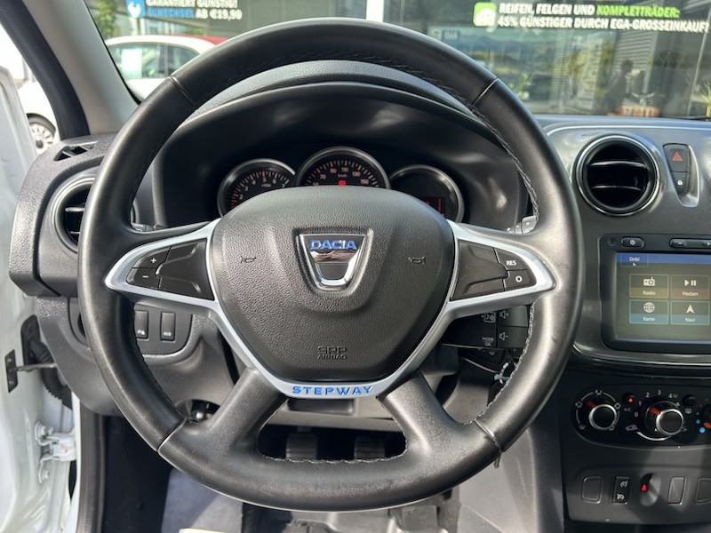 Dacia Sandero 0.9 TCe STEPWAY PRESTIGE KLIMA*NAVI*BTH*PDC*R-CAM