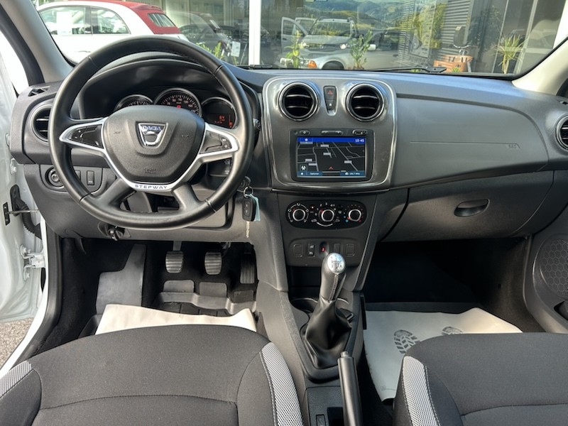 Dacia Sandero 0.9 TCe STEPWAY PRESTIGE KLIMA*NAVI*BTH*PDC*R-CAM