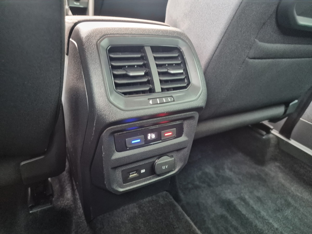 Volkswagen Tiguan  TSI*AHK*ACC*Navi*LED*R-Kamera