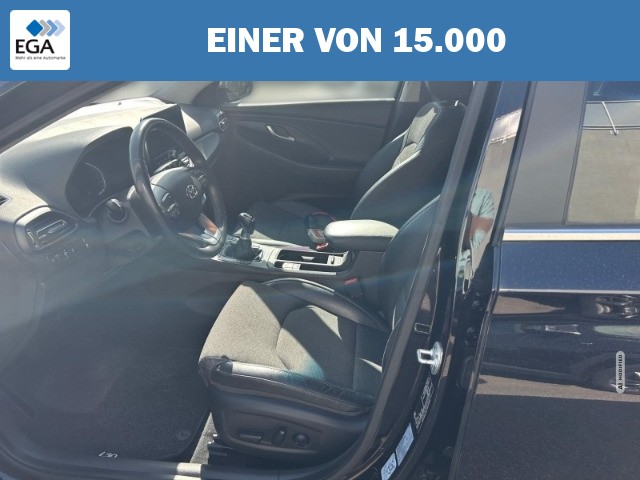 Hyundai i30 Prime Mild-Hybrid Navi LED Apple CarPlay Android Auto Mehrzonenklima Fahrerp