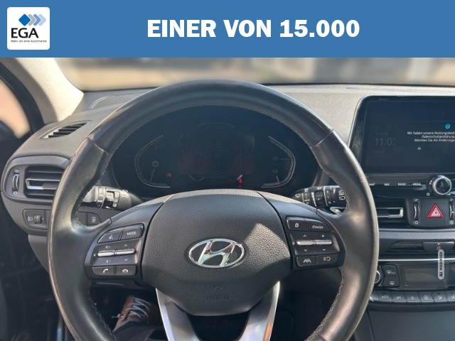 Hyundai i30 Prime Mild-Hybrid Navi LED Apple CarPlay Android Auto Mehrzonenklima Fahrerp