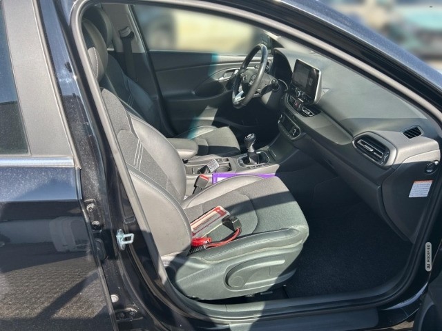 Hyundai i30 Prime Mild-Hybrid Navi LED Apple CarPlay Android Auto Mehrzonenklima Fahrerp