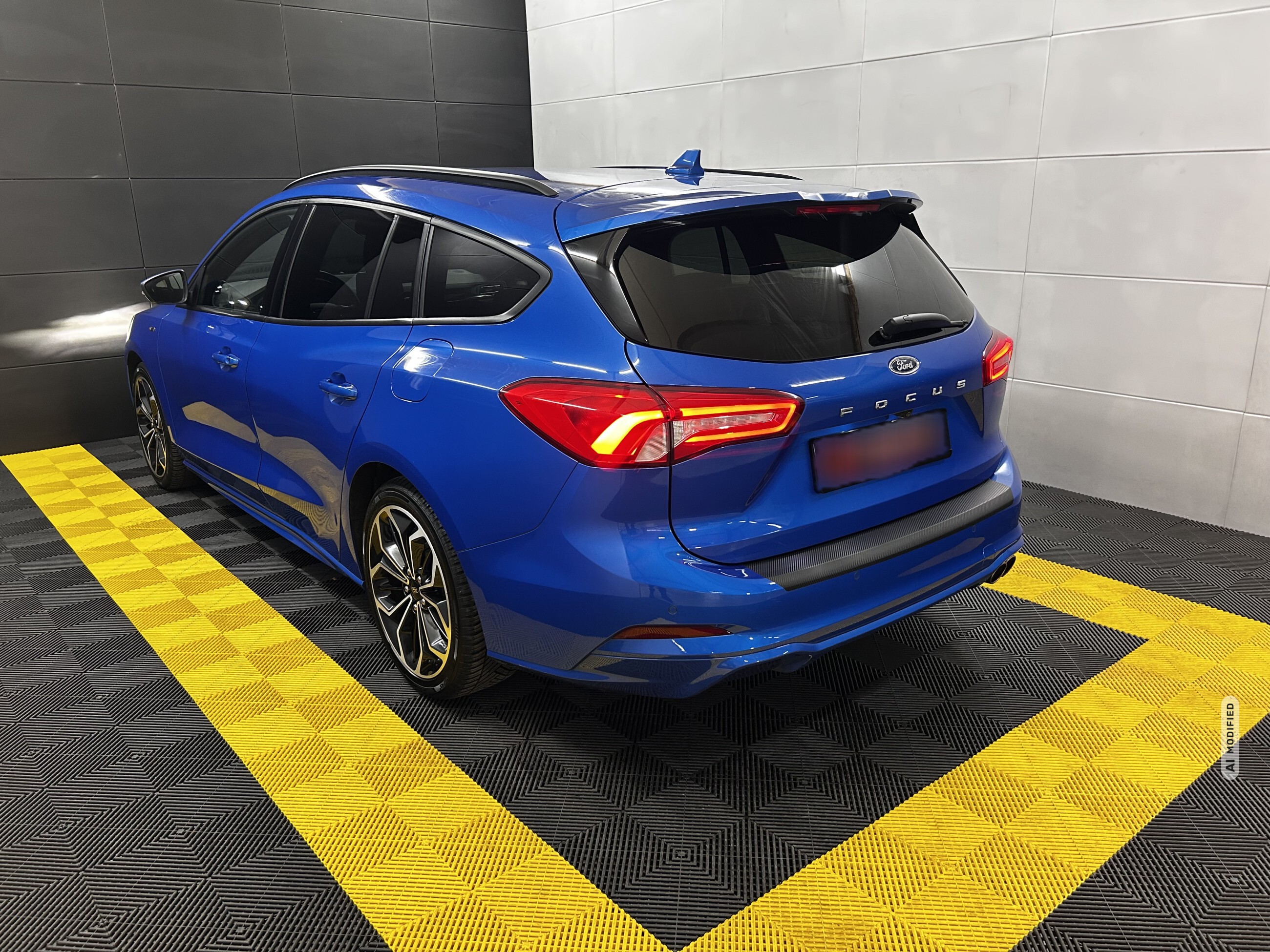 Ford Focus Turnier ST-Line X+18-Zoll+LED+Digital+Kam