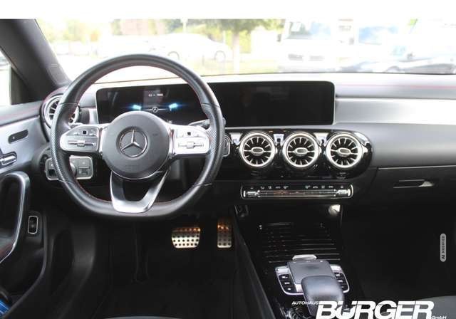 Mercedes-Benz CLA 220 AMG *Geräusche Motor* Navi ACC Kamera SitzHZG LED