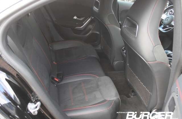 Mercedes-Benz CLA 220 AMG *Geräusche Motor* Navi ACC Kamera SitzHZG LED
