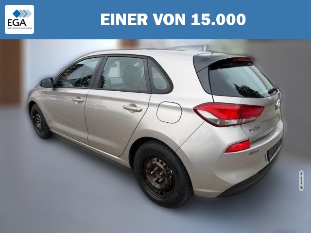 Hyundai i30 Select 1.4 Navi Apple CarPlay Android Auto Fahrerprofil WLAN Kom-paket
