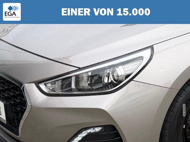 Hyundai i30 Select 1.4 Navi Apple CarPlay Android Auto Fahrerprofil WLAN Kom-paket