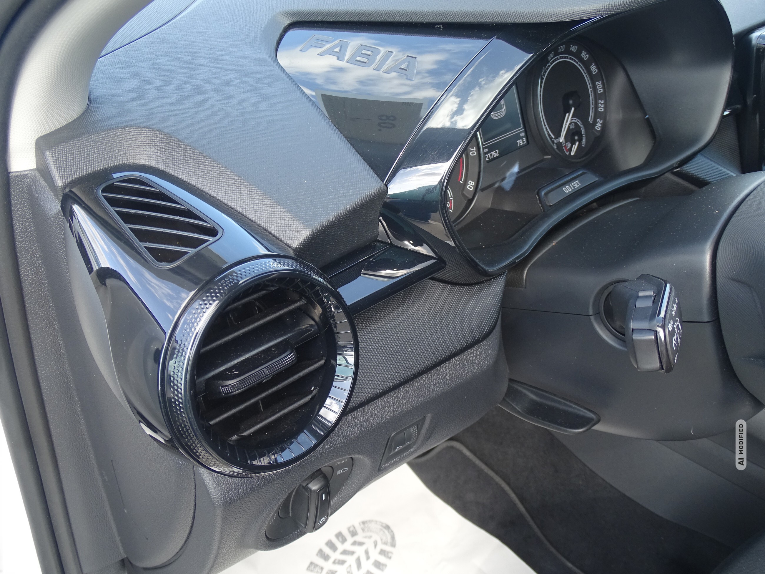 Skoda Fabia 1.0 Active*SMART-LINK*SHZG*KLIMA*PDC*DAB*