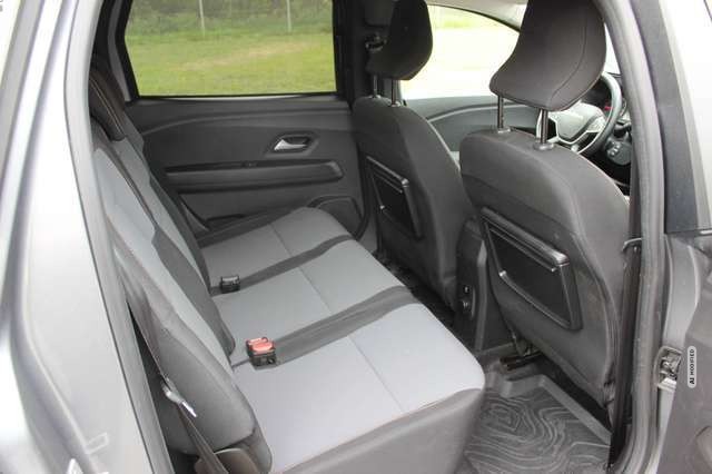 Dacia Jogger Extreme Eco-G 100 7 Sitzer