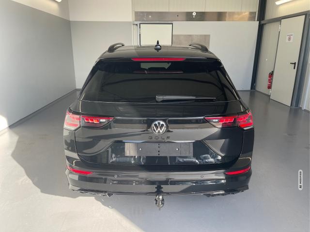 Volkswagen Golf Variant R-Line 150PS eTSI DSG AHK+IQ-Lig...
