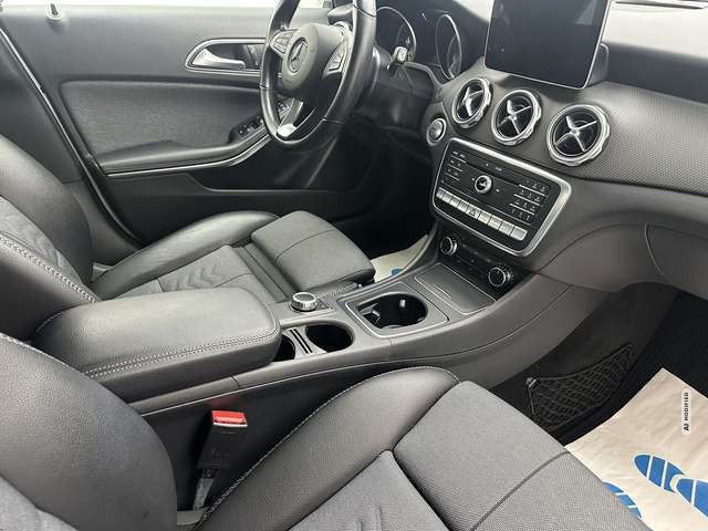 Mercedes-Benz GLA 220 4Matic 
