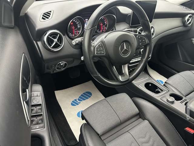 Mercedes-Benz GLA 220 4Matic 