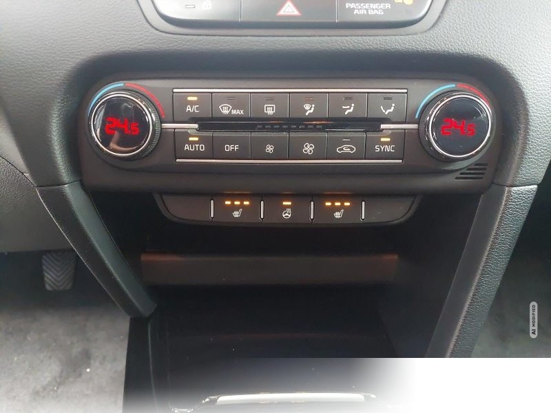 Kia XCeed 1.5 T-GDI Vision Navi LED Klimaauto Allwetter