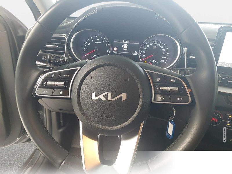 Kia XCeed 1.5 T-GDI Vision Navi LED Klimaauto Allwetter