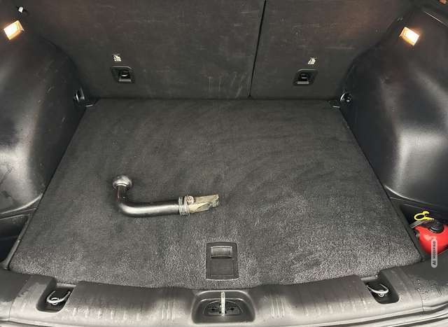 Jeep Compass Limited FWD 