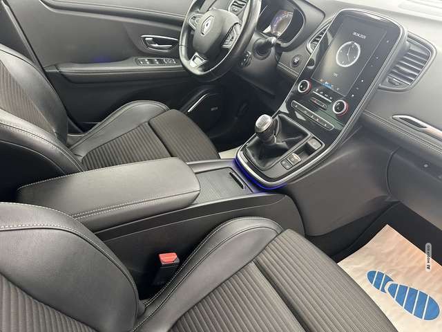 Renault Scenic BOSE Edition 