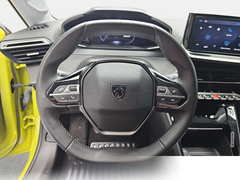 Peugeot 208 1.2 PureTech 100 Allure LED DAB LM