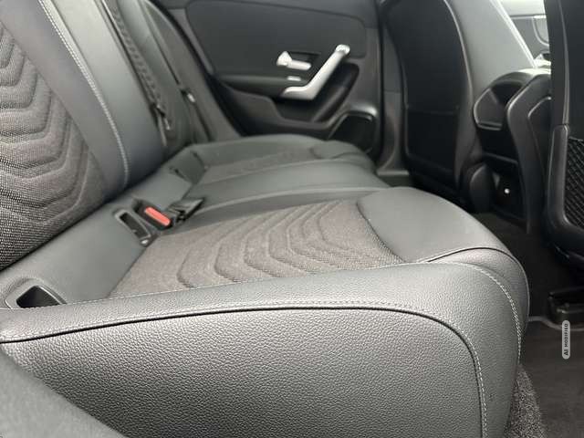 Mercedes-Benz A 180 d Progressive 