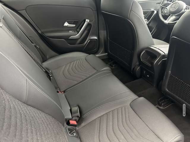 Mercedes-Benz A 180 d Progressive 