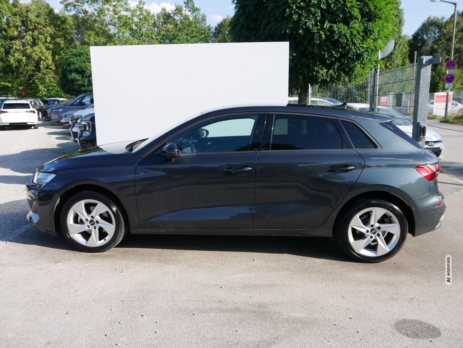 Audi A3 Sportback advanced TFSI  S tronic *NAVI*PDC-KAMERA*LED*SHZ*KLIMA*TEMPOMAT*17-
