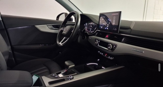Audi A4 Allroad quattro 45 TFSI MTRX AHK HUD CarPlay