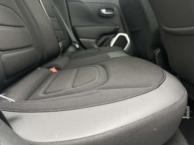 Jeep Renegade Limited FWD 