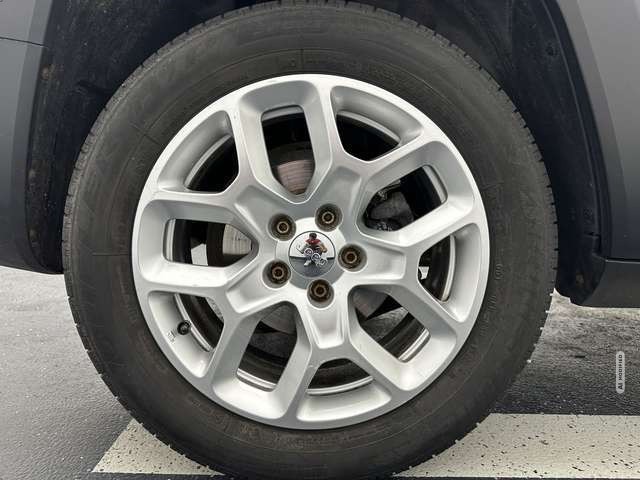 Jeep Renegade Limited FWD 