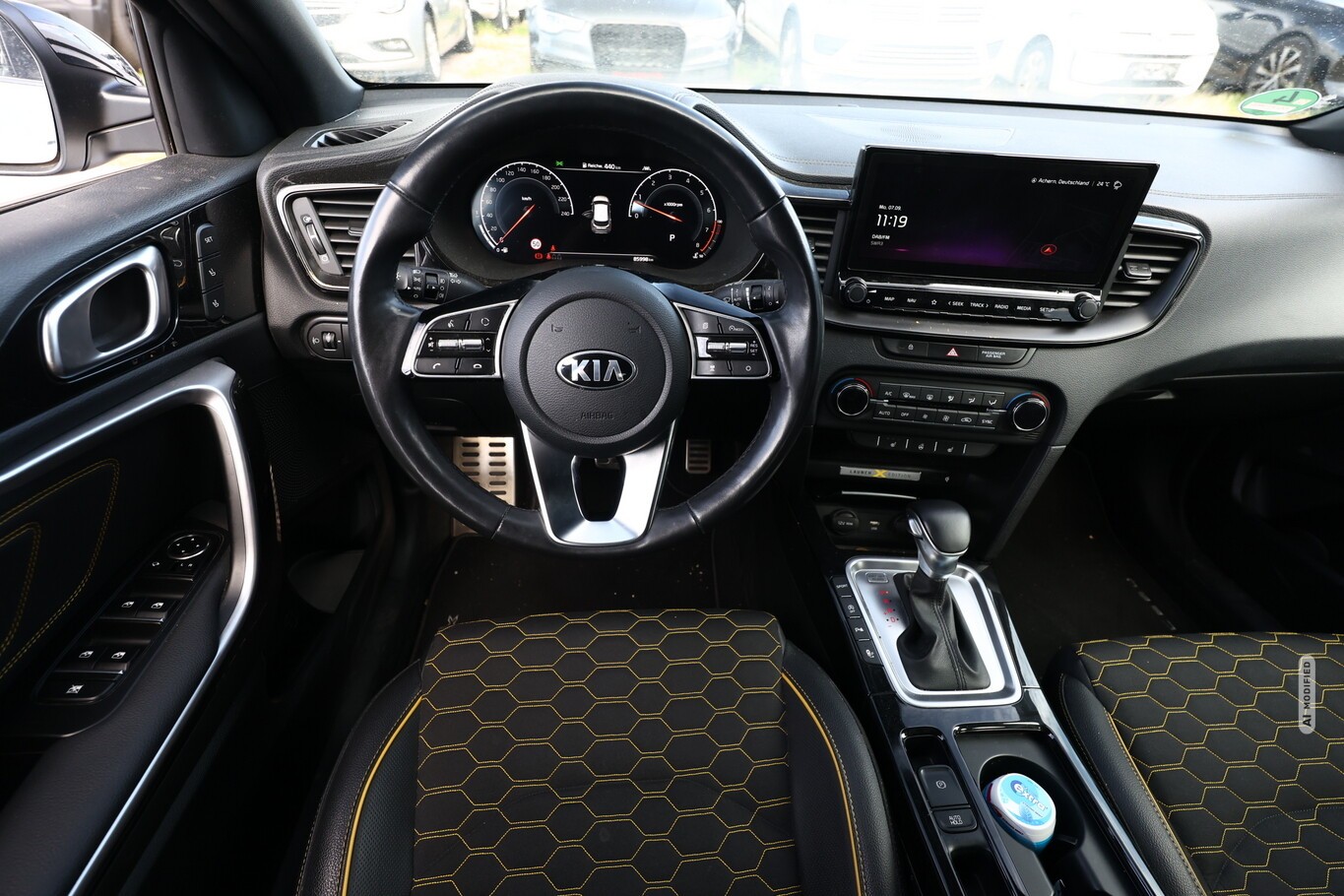 Kia XCeed 1.6 T-GDI 204 DCT Launch Edition Nav PanoD