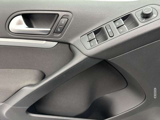 Volkswagen Tiguan Lounge Sport & Style BMT 