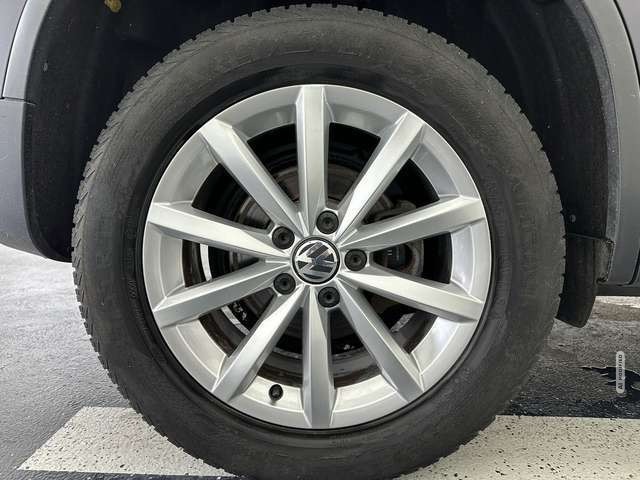 Volkswagen Tiguan Lounge Sport & Style BMT 