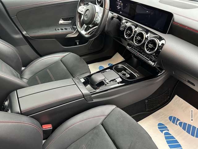 Mercedes-Benz CLA 250 AMG Line 