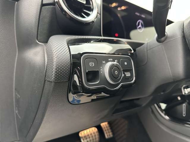 Mercedes-Benz CLA 250 AMG Line 