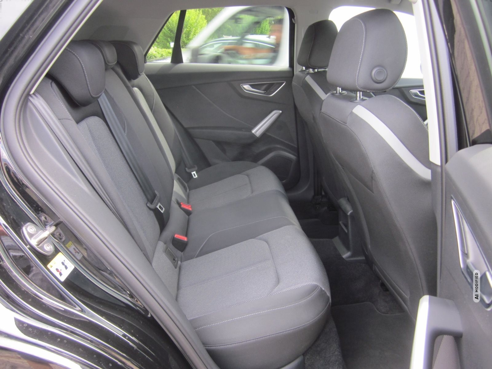 Audi Q2 35 TFSI S LINE DKG NAVI PLUS LED GRA DSP RFK ASP PLUS