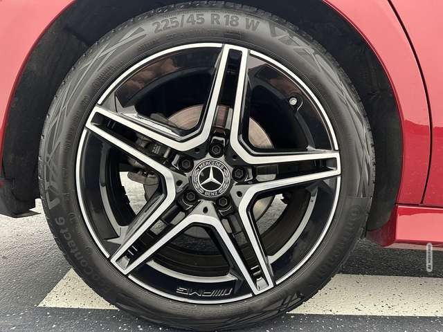 Mercedes-Benz CLA 200 AMG Line 