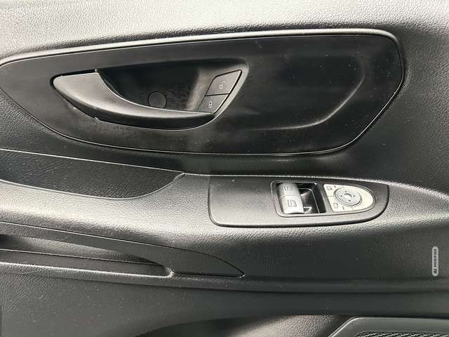 Mercedes-Benz Vito CDI RWD extralang 
