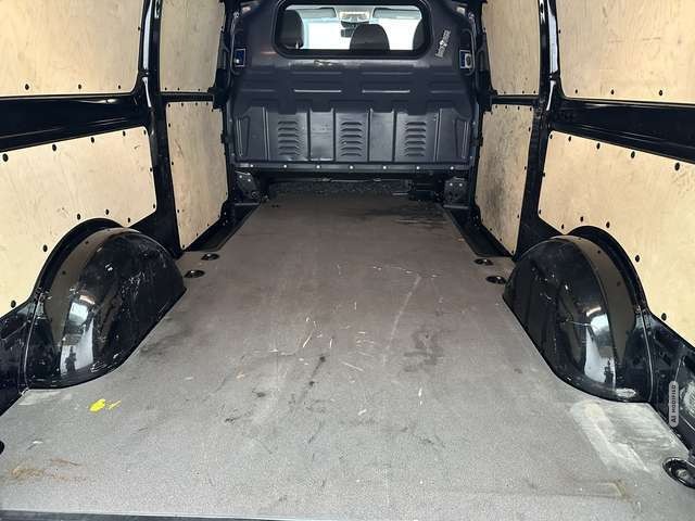 Mercedes-Benz Vito CDI RWD extralang 