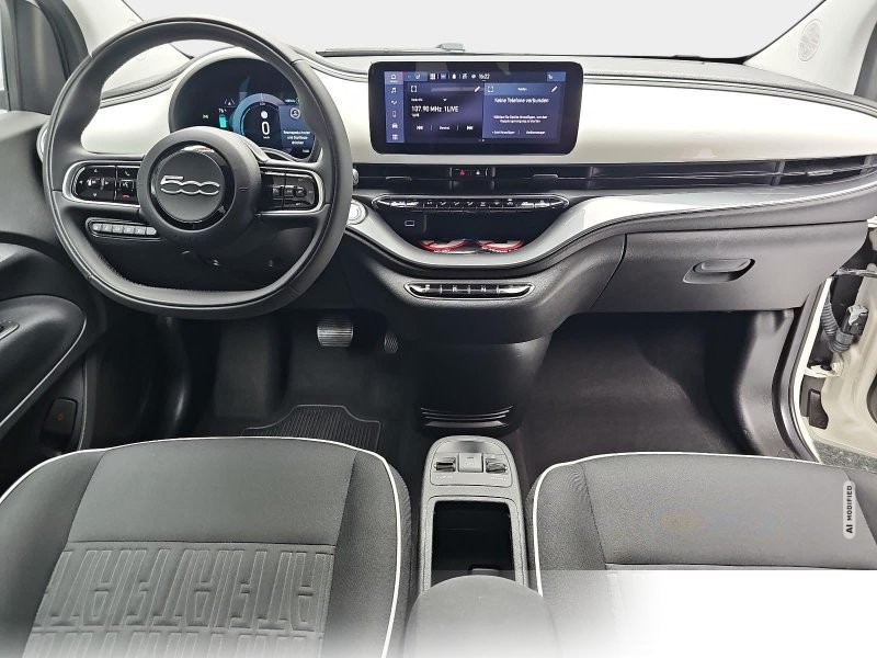 Fiat 500C ELEKTRO 42 KWH KOMFORT-PAKET, 16-ZOLL LM-FELGEN